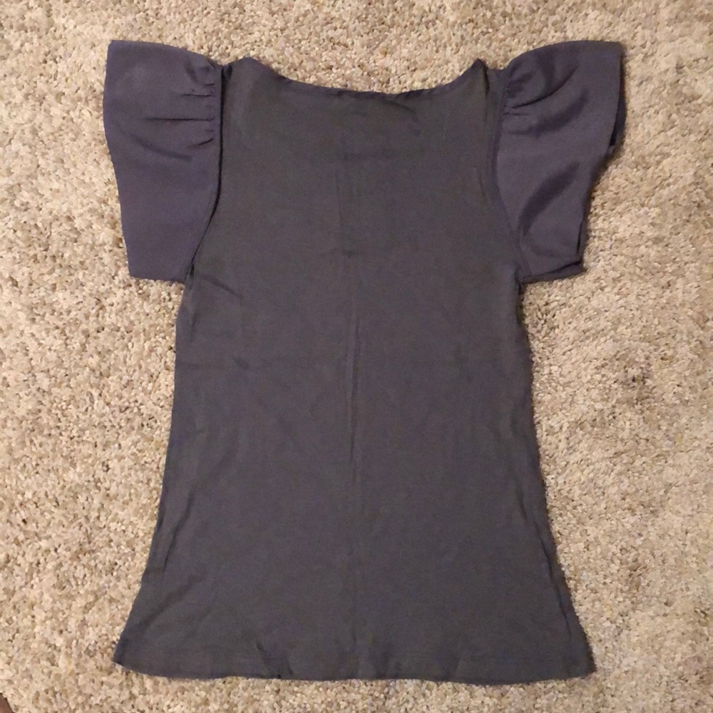 Gap Ruffled Arm Tee SZ XS - Picture 6 of 6